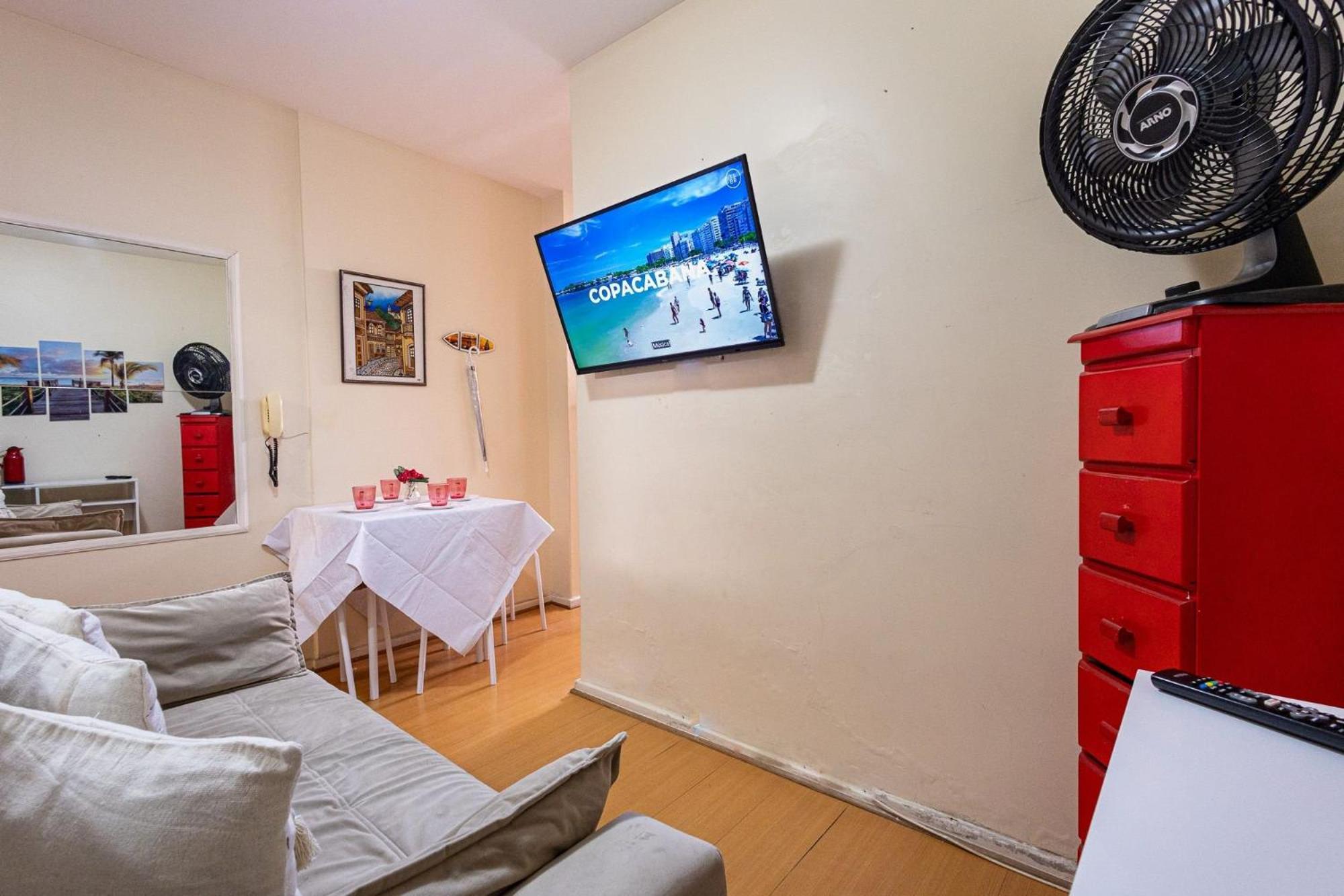 Apartamento Copacabana 200M Da Praia - Wifi Gratis - Cp5 Rio de Janeiro Eksteriør bilde