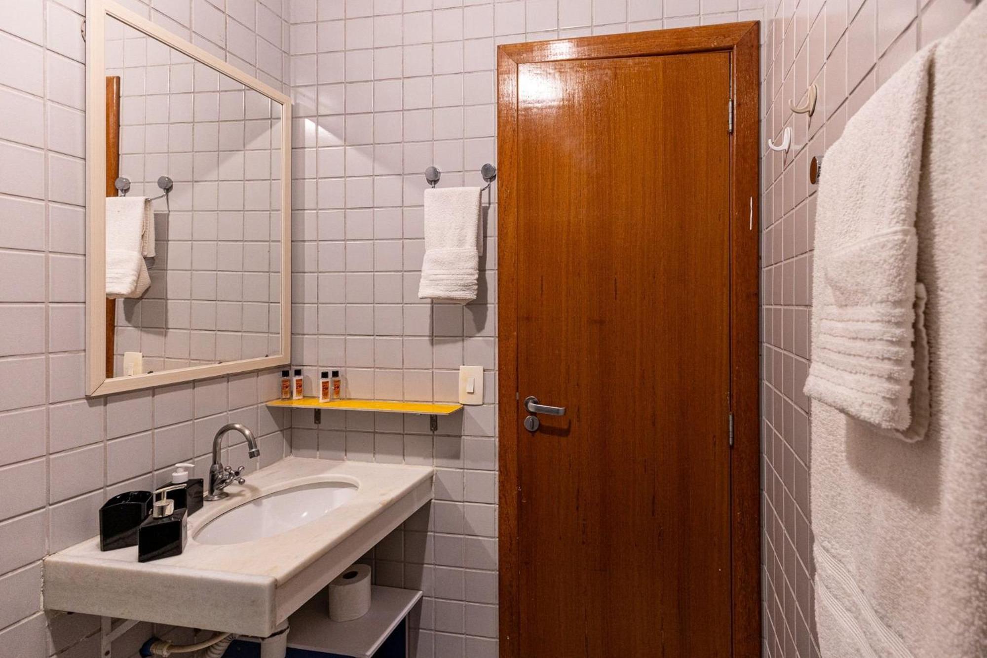 Apartamento Copacabana 200M Da Praia - Wifi Gratis - Cp5 Rio de Janeiro Eksteriør bilde