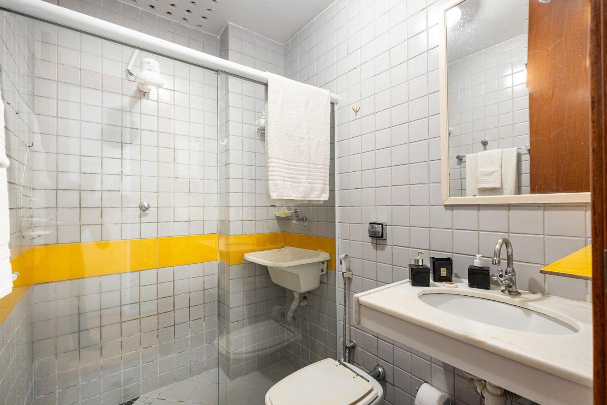 Apartamento Copacabana 200M Da Praia - Wifi Gratis - Cp5 Rio de Janeiro Eksteriør bilde