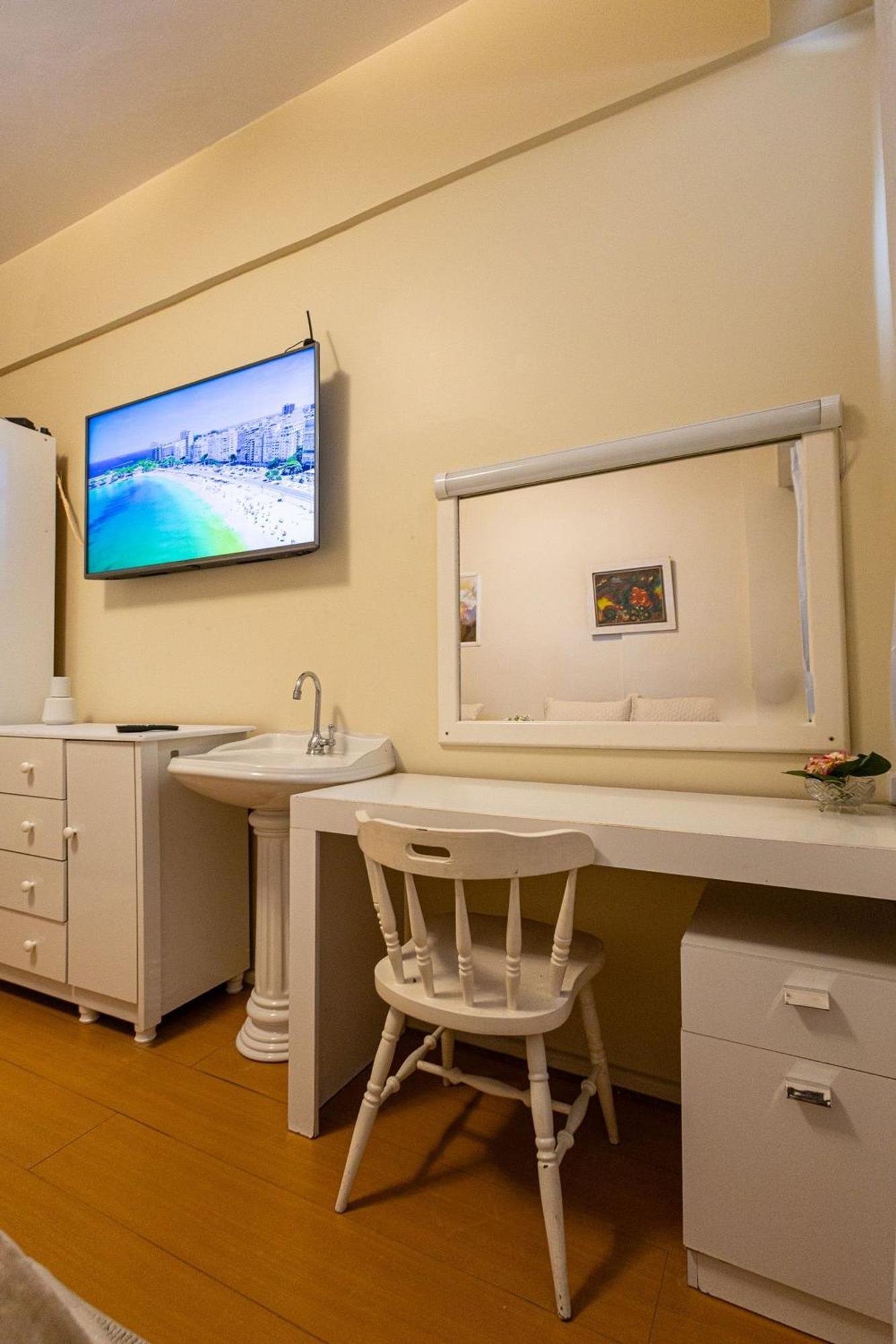 Apartamento Copacabana 200M Da Praia - Wifi Gratis - Cp5 Rio de Janeiro Eksteriør bilde